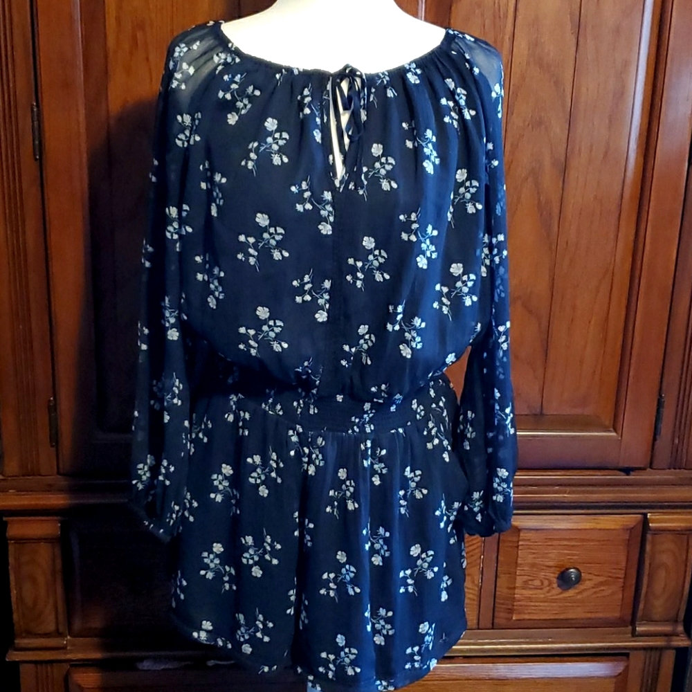 NWT ABERCROMBIE Women Floral Romper